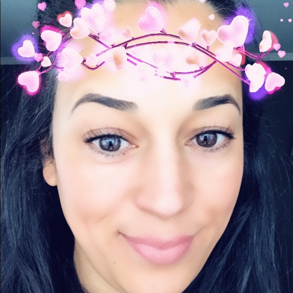 Meet your Posher, Alessandra